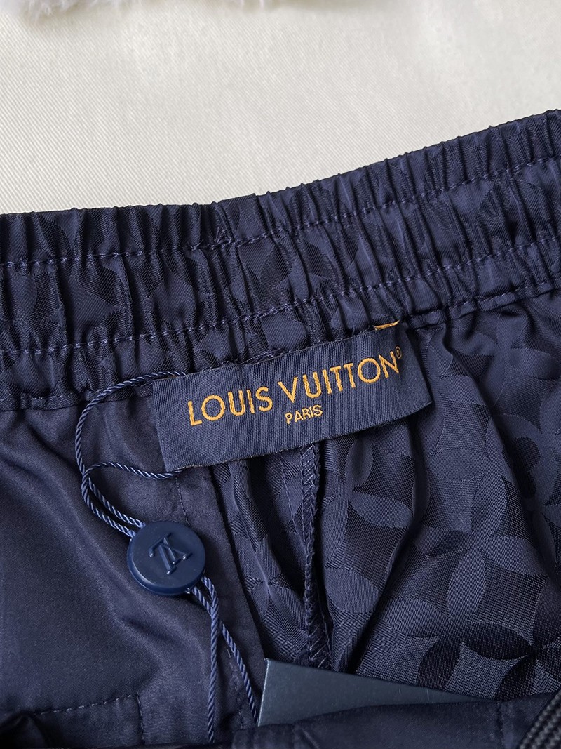 LV Shorts 094
