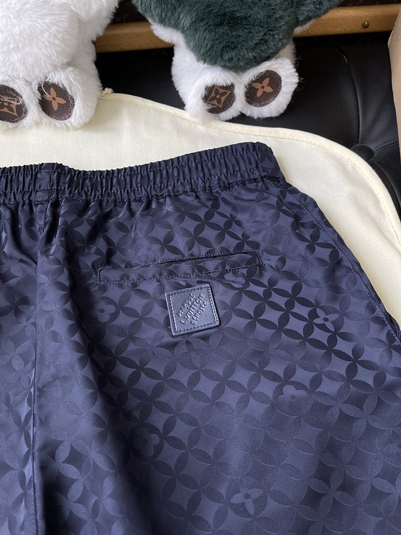 LV Shorts 094