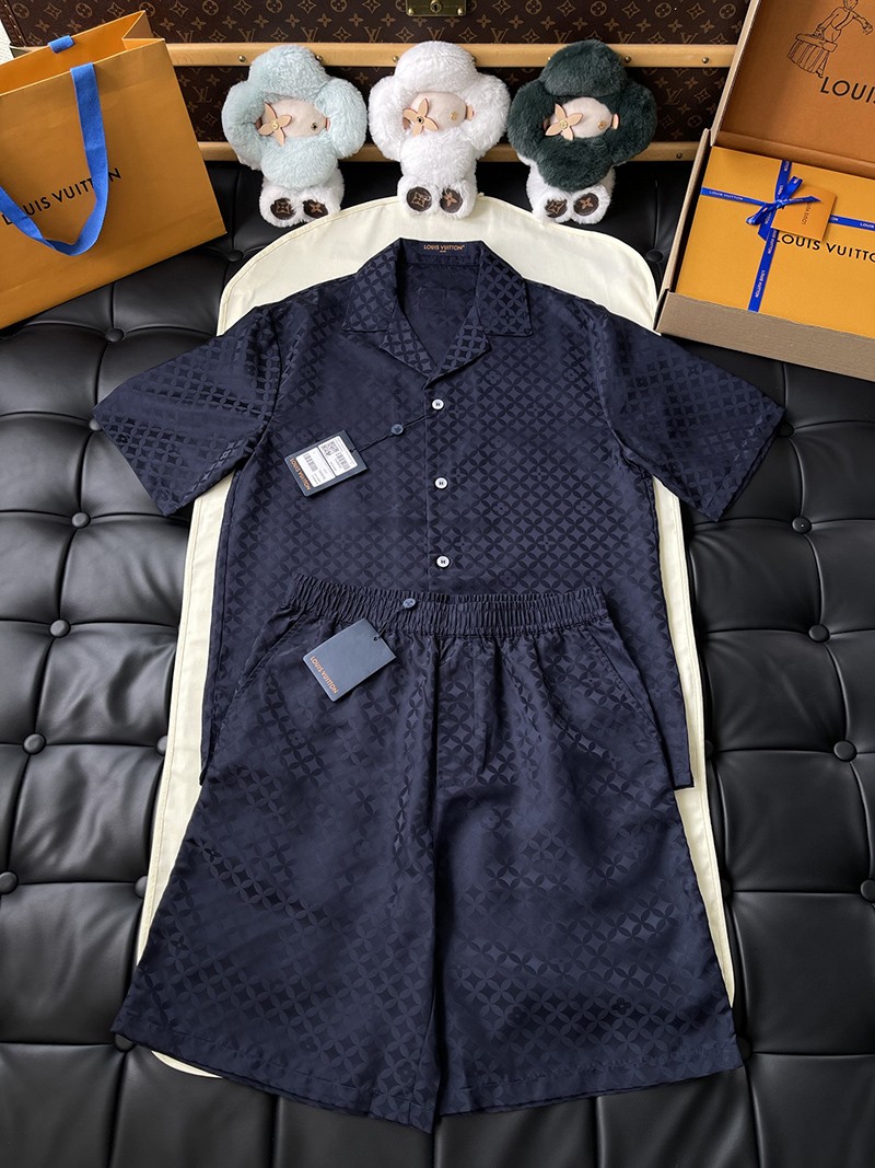 LV Shorts 094