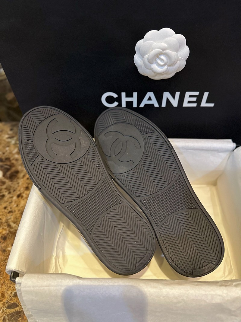 Chanel Wmns Shoe 051
