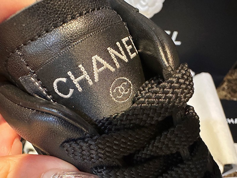 Chanel Wmns Shoe 051