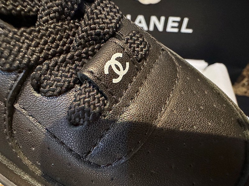 Chanel Wmns Shoe 051