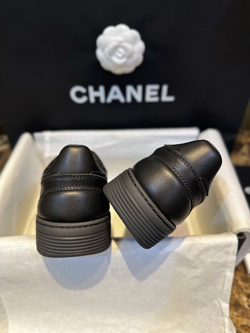 Chanel Wmns Shoe 051
