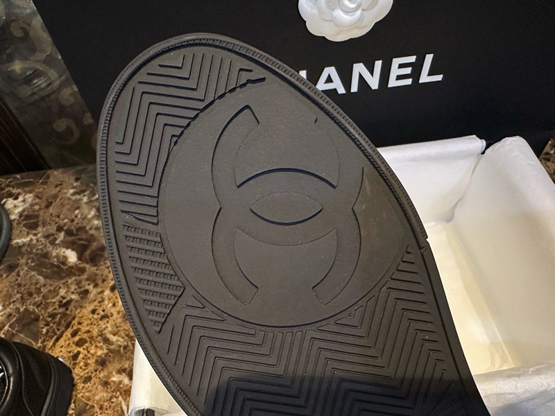 Chanel Wmns Shoe 051