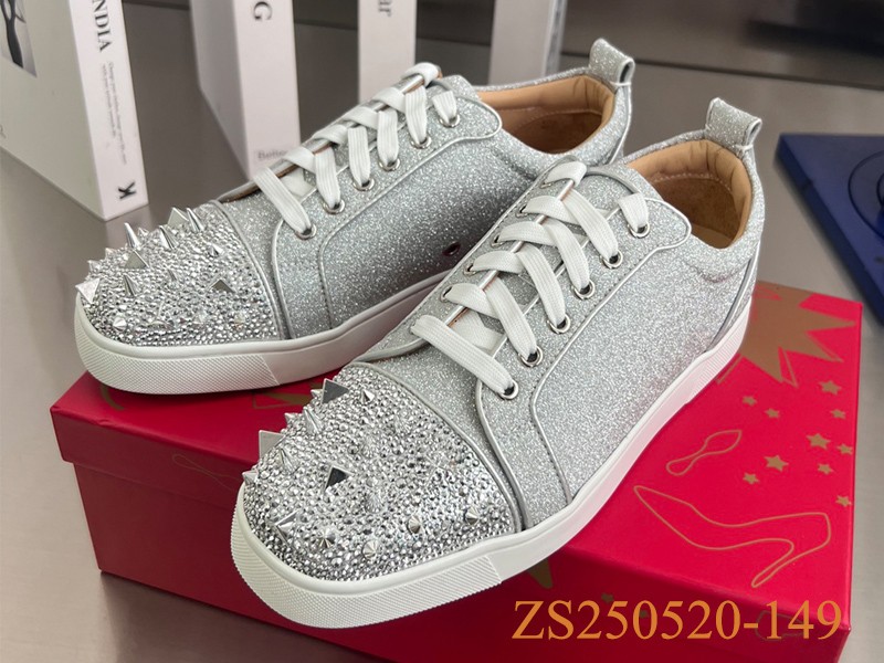 Christmas Louboutin Shoe 003