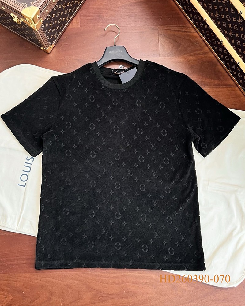 LV T-shirt 093