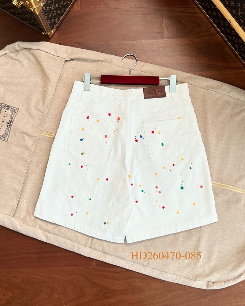 Gucci Shorts 010