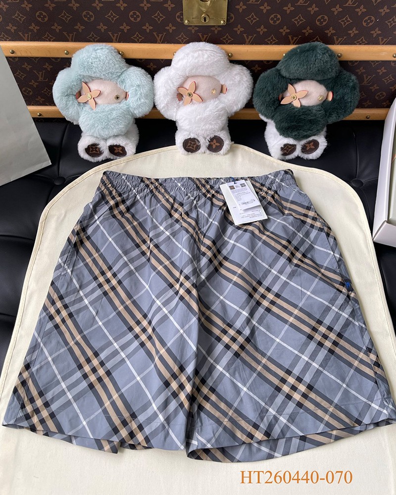 Burberry Shorts 021