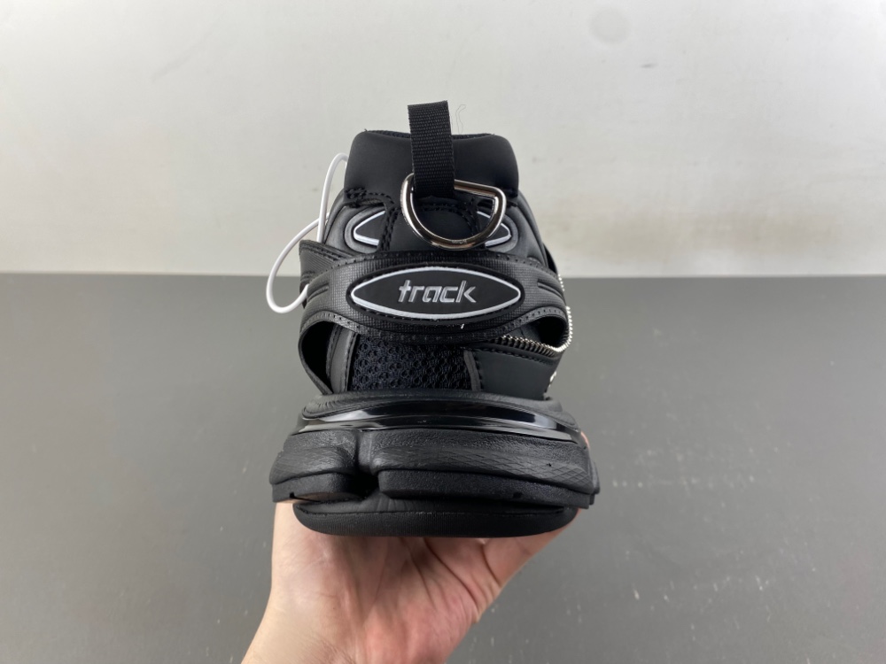 Balenciaga 3.0 Sneaker 017