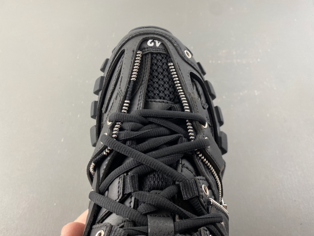 Balenciaga 3.0 Sneaker 017