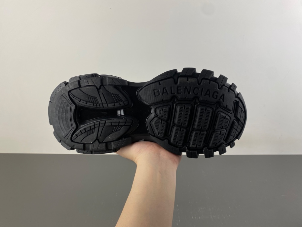 Balenciaga 3.0 Sneaker 017