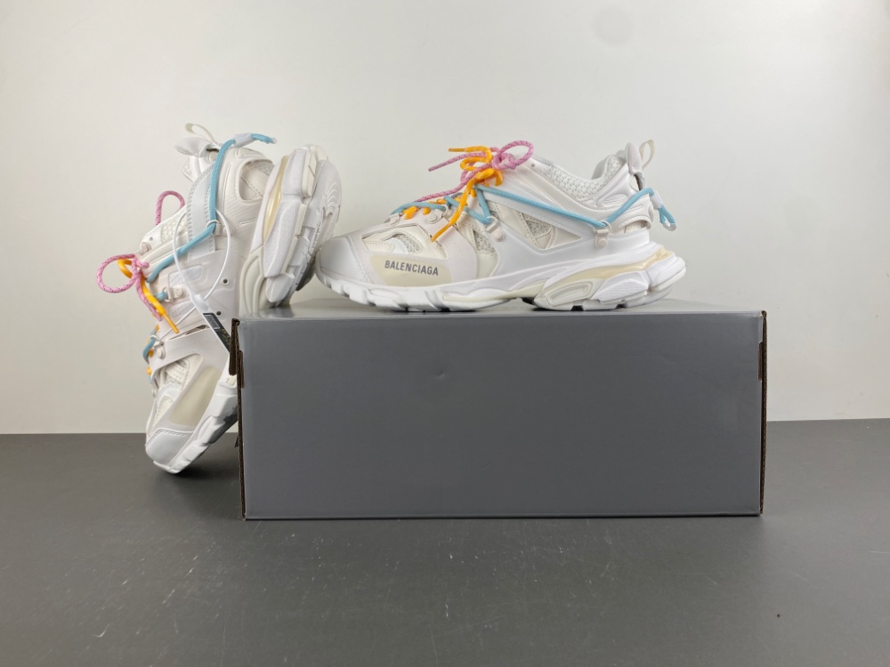 Balenciaga 3.0 Sneaker 018