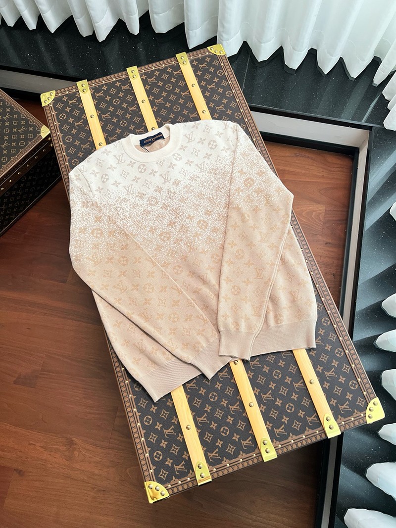 LV Longsleeve Shirt 097