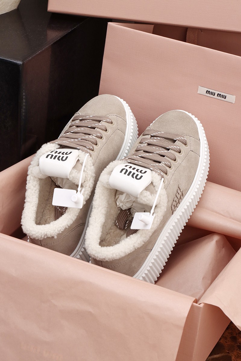 MiuMiu Wmns Shoe 011