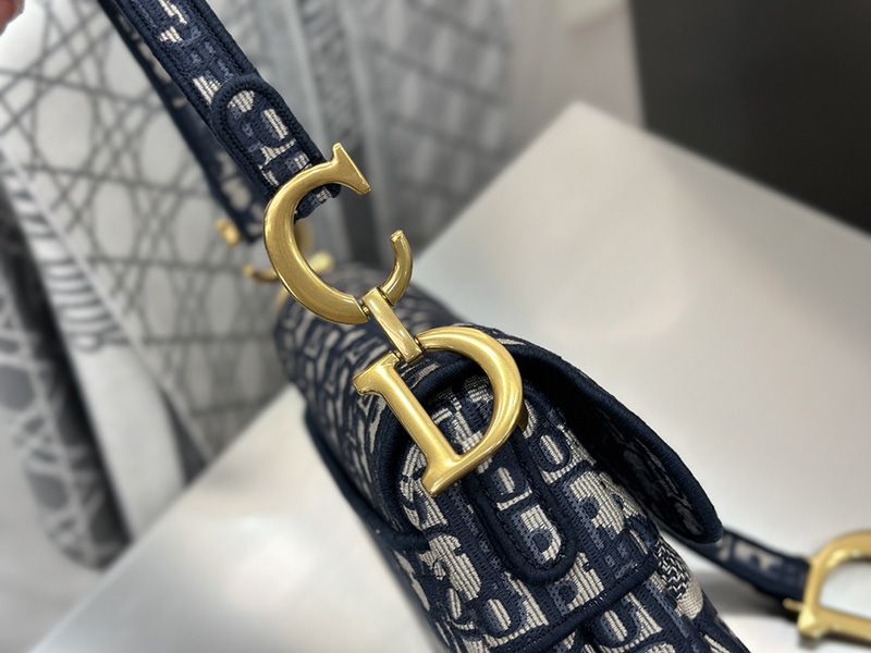 Dior Saddle Handbag 001