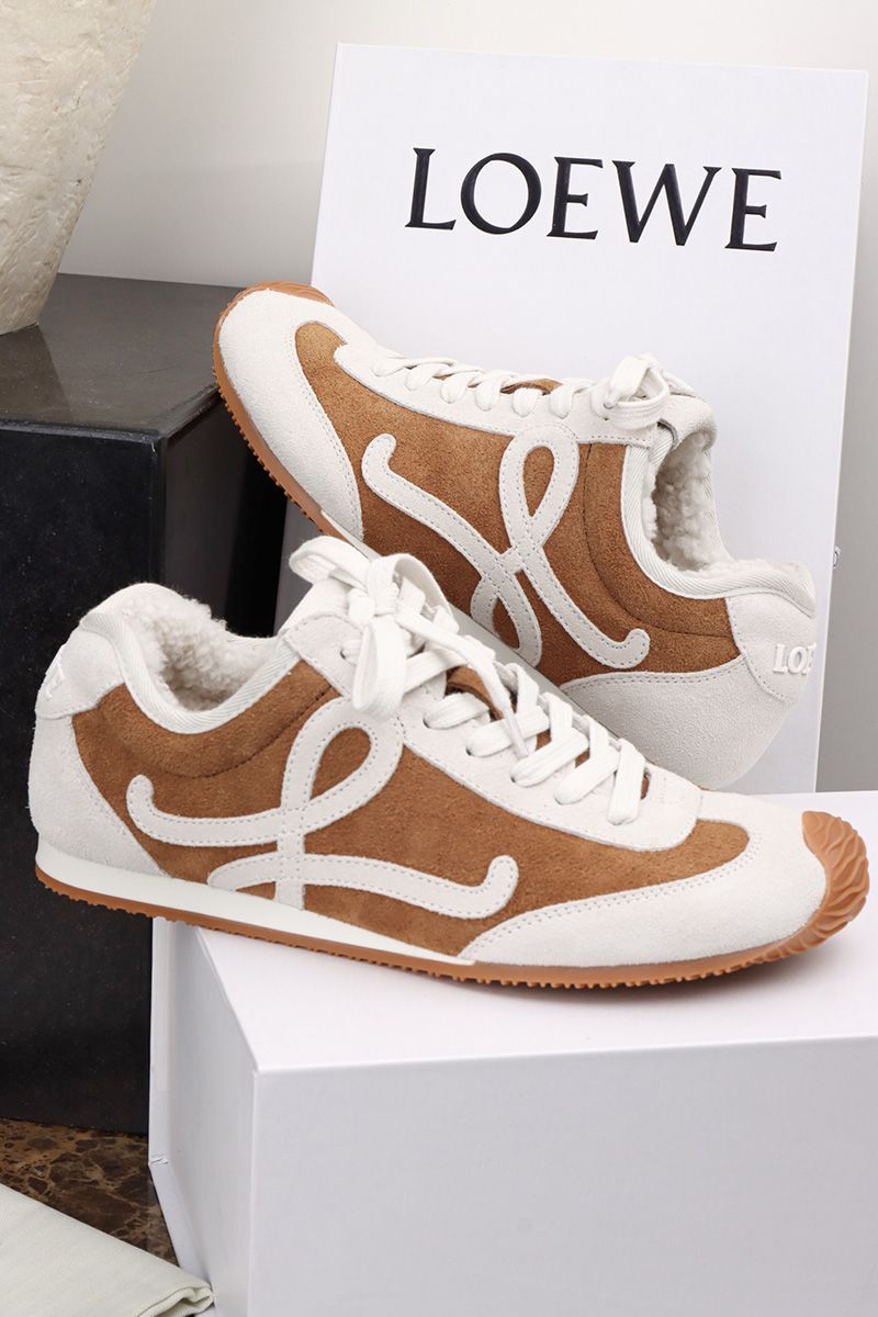Loewe Ballet Runner Wmns Shoe 007
