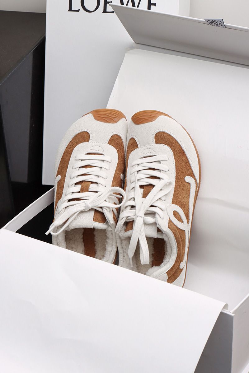 Loewe Ballet Runner Wmns Shoe 007