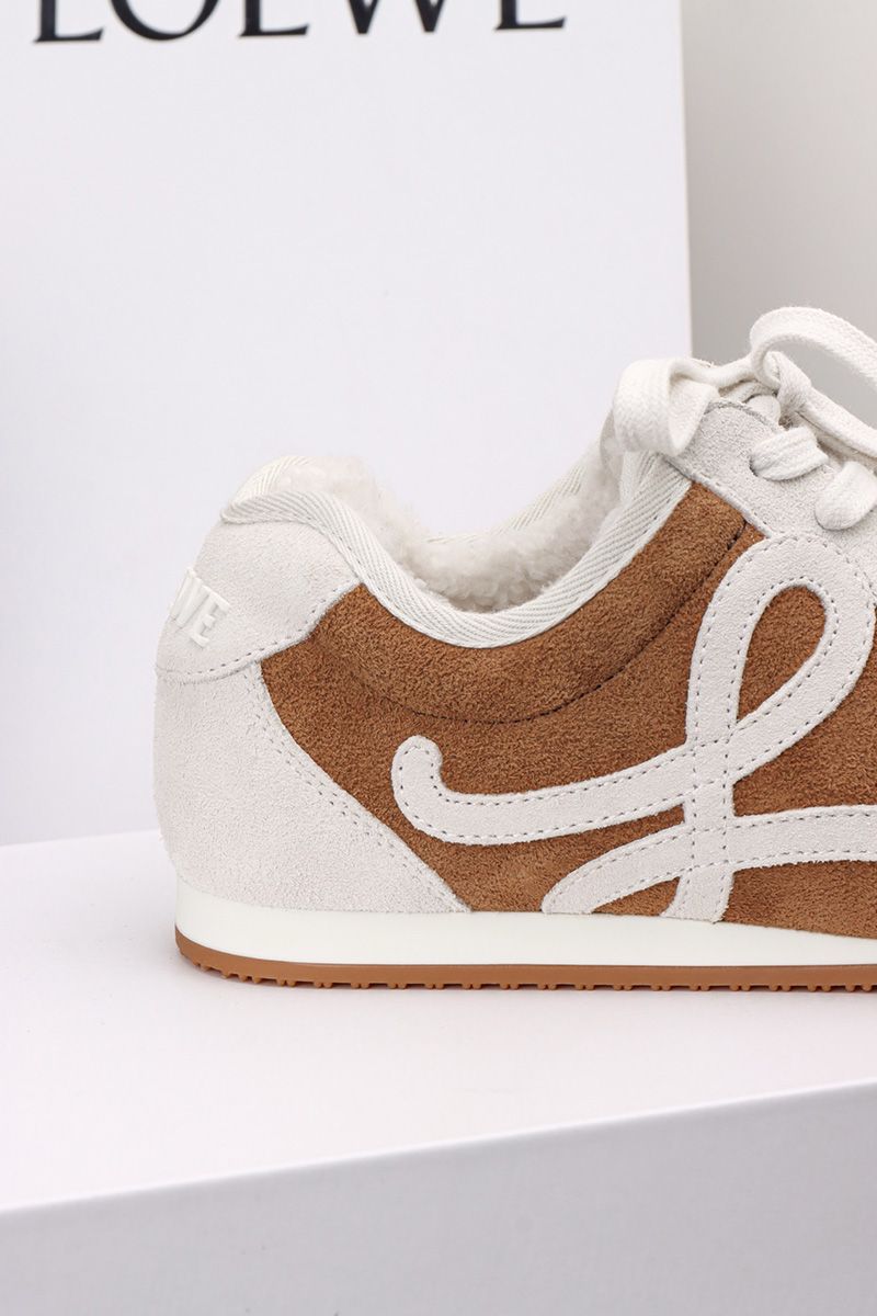Loewe Ballet Runner Wmns Shoe 007
