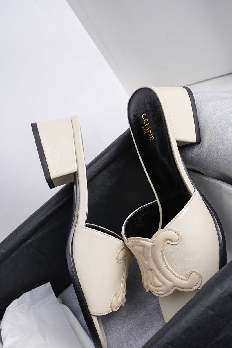 Celine Clemence Wmns Sandal 010