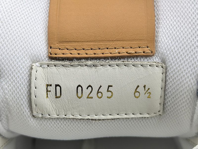 LV Trainer Sneaker 112