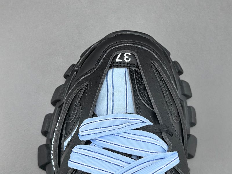 Balenciaga 3.0 Sneaker 019