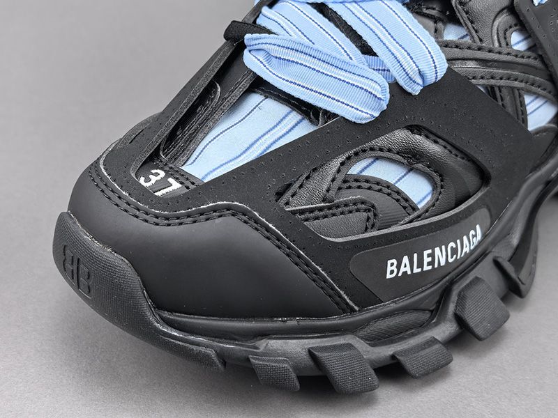 Balenciaga 3.0 Sneaker 019