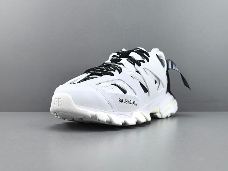 Balenciaga 3.0 Sneaker 020