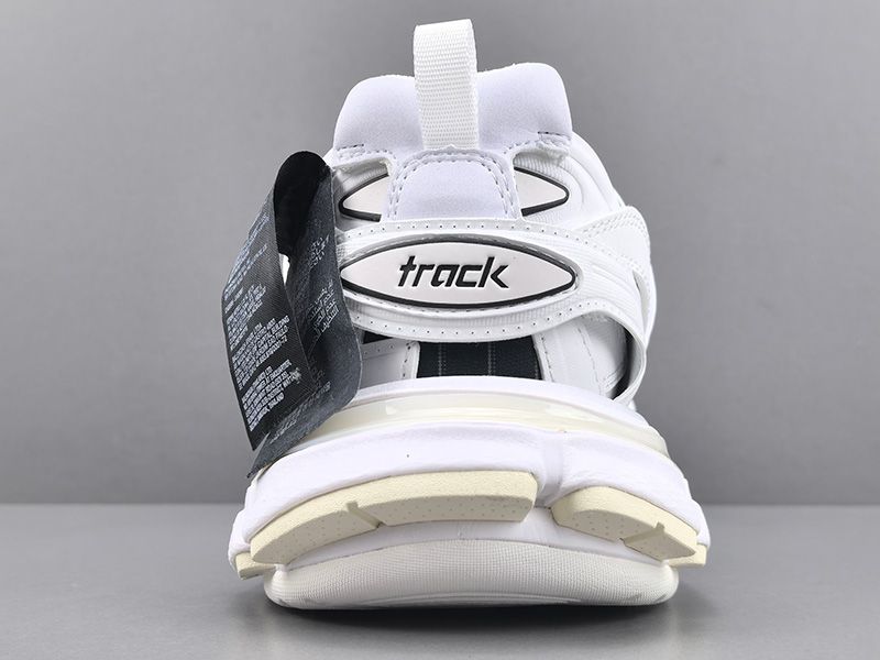 Balenciaga 3.0 Sneaker 020