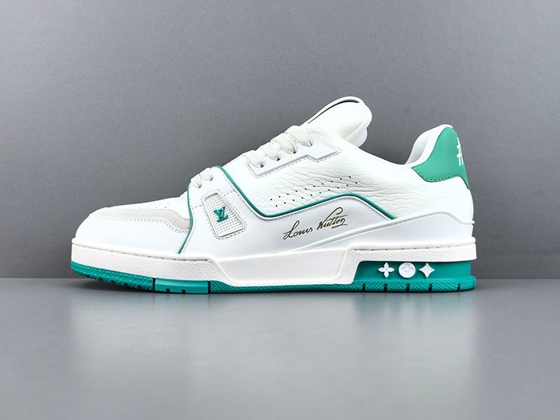 LV Trainer Sneaker 115