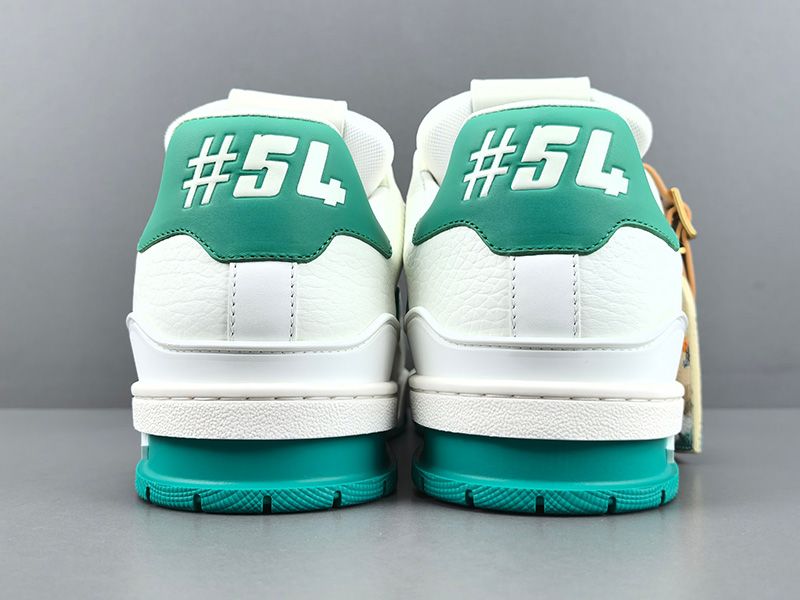 LV Trainer Sneaker 115