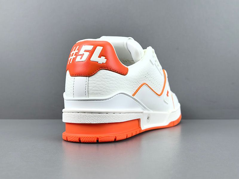 LV Trainer Sneaker 116