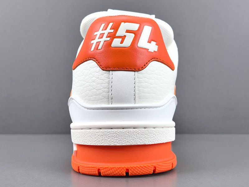 LV Trainer Sneaker 116