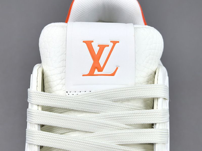 LV Trainer Sneaker 116