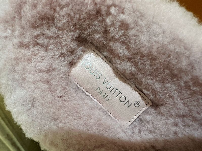 LV Wmns Slipper 117