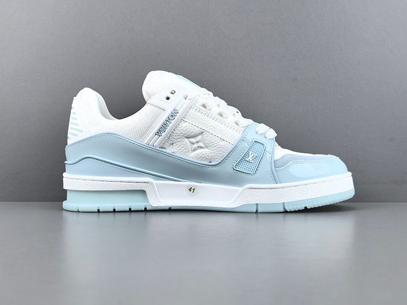 LV Trainer Sneaker 119