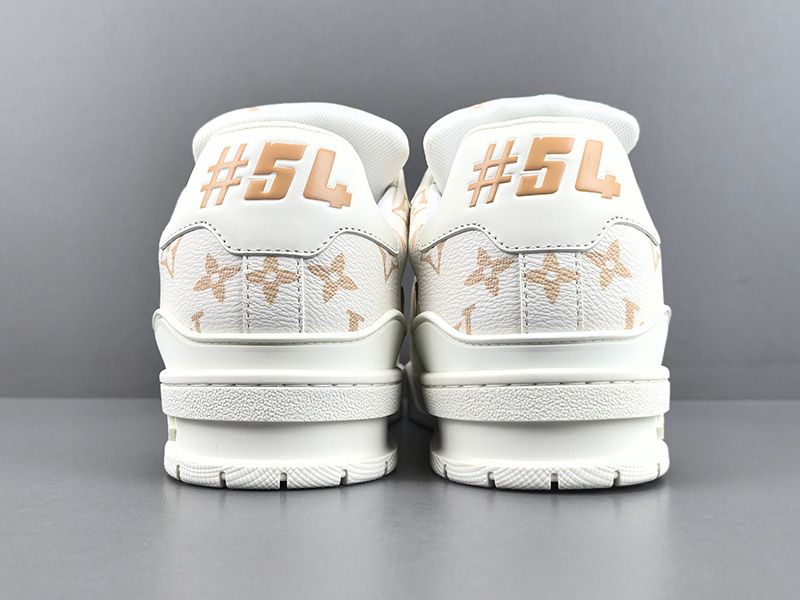 LV Trainer Sneaker 120