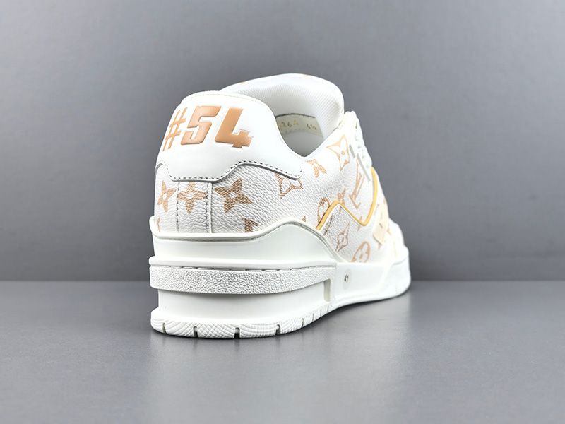 LV Trainer Sneaker 120