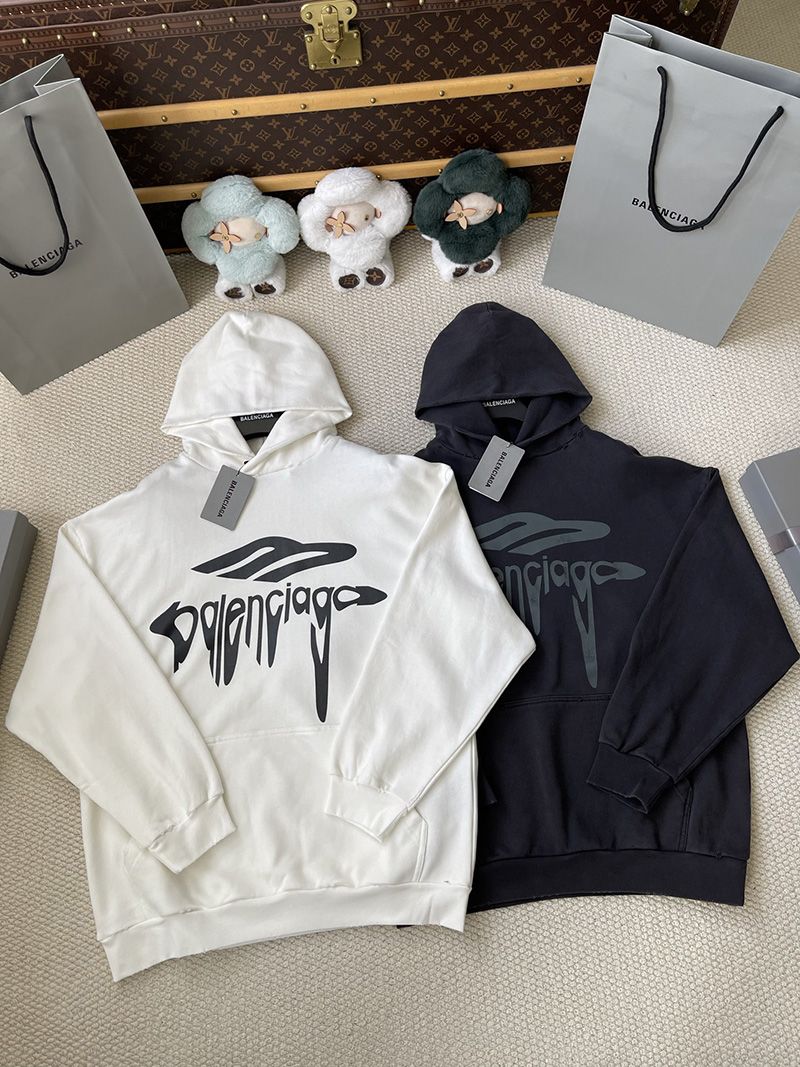 Balenciaga Hoody 015