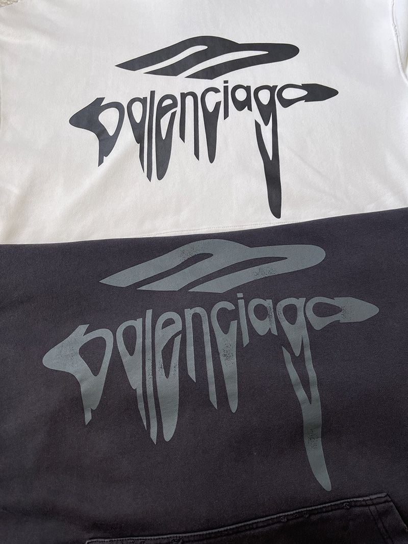 Balenciaga Hoody 015