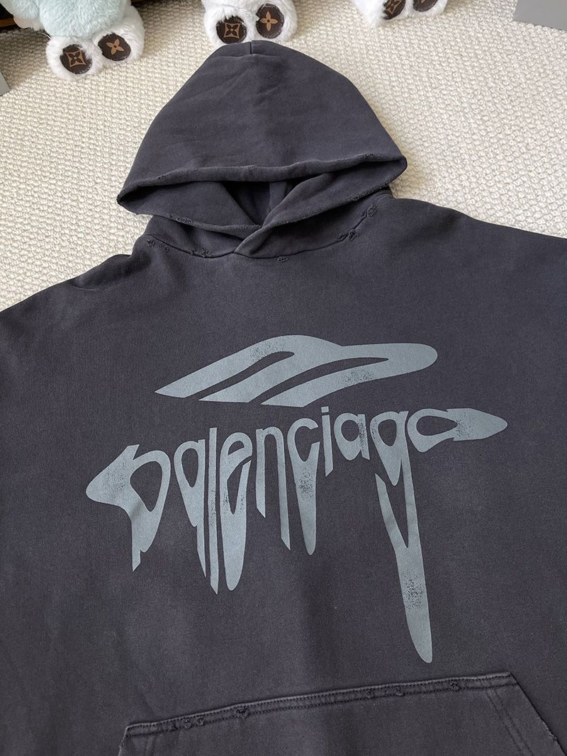 Balenciaga Hoody 015