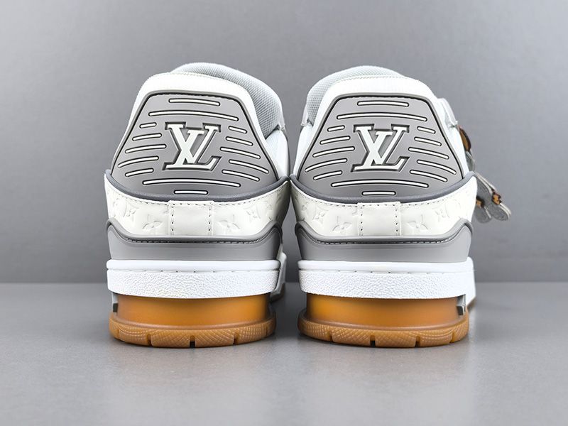 LV Trainer Sneaker 123