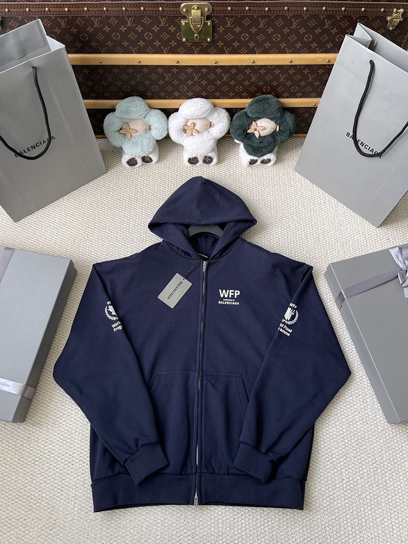 Balenciaga Hoody 017
