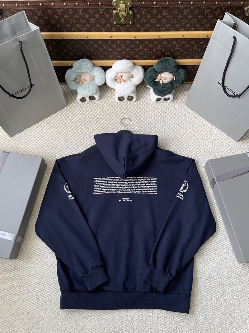 Balenciaga Hoody 017