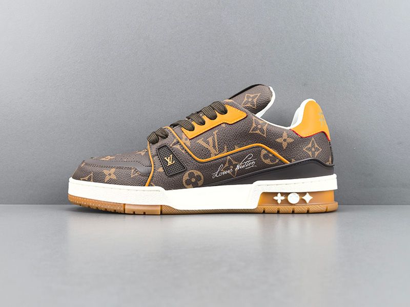 LV Trainer Sneaker 129