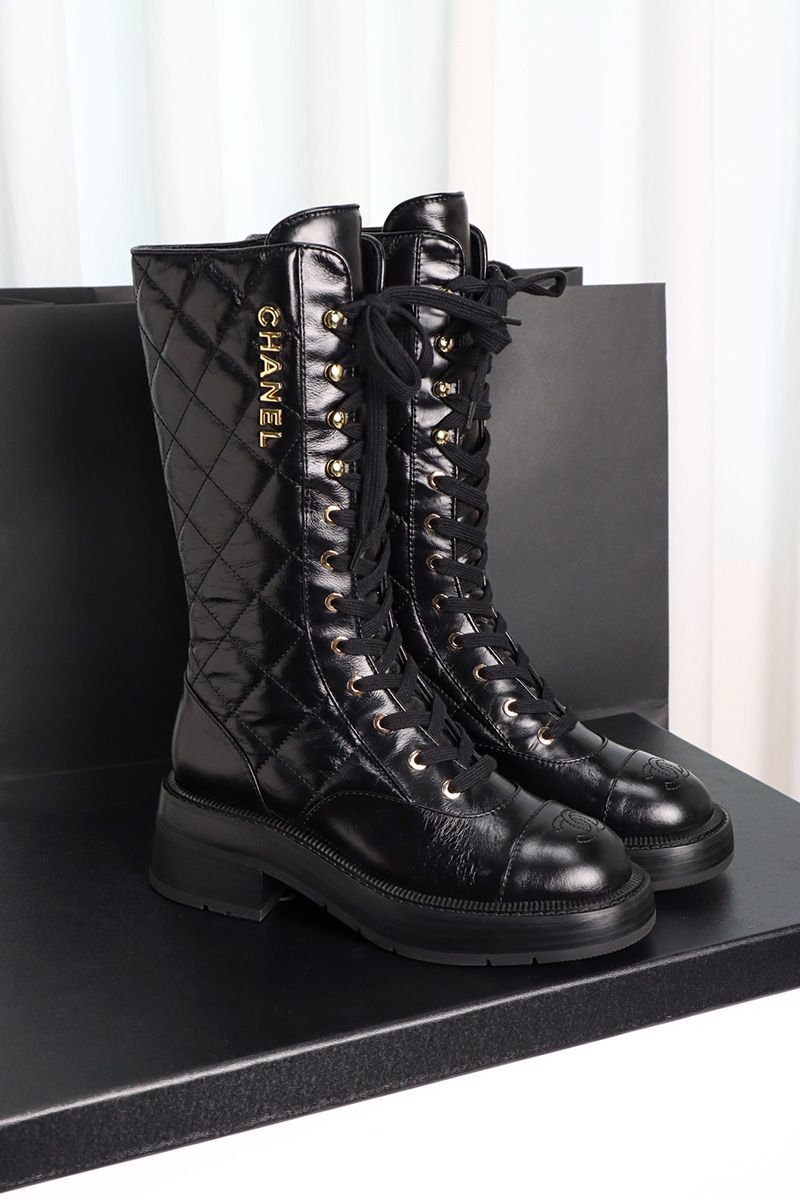 Chanel 24K Boots 054