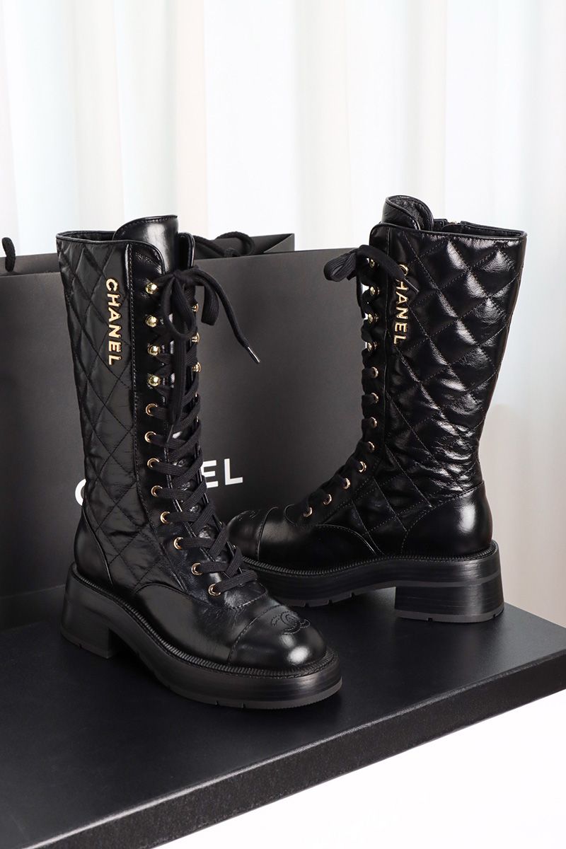 Chanel 24K Boots 054