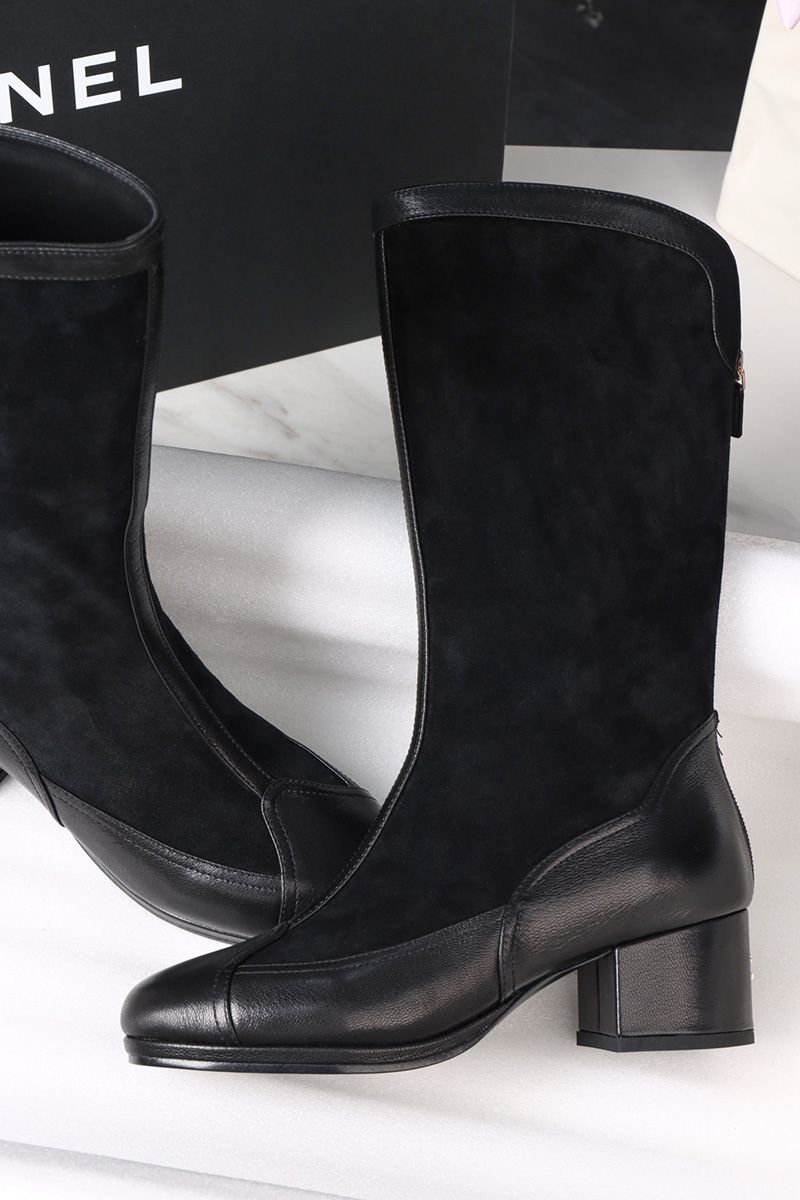 Chanel 25A Boots 055