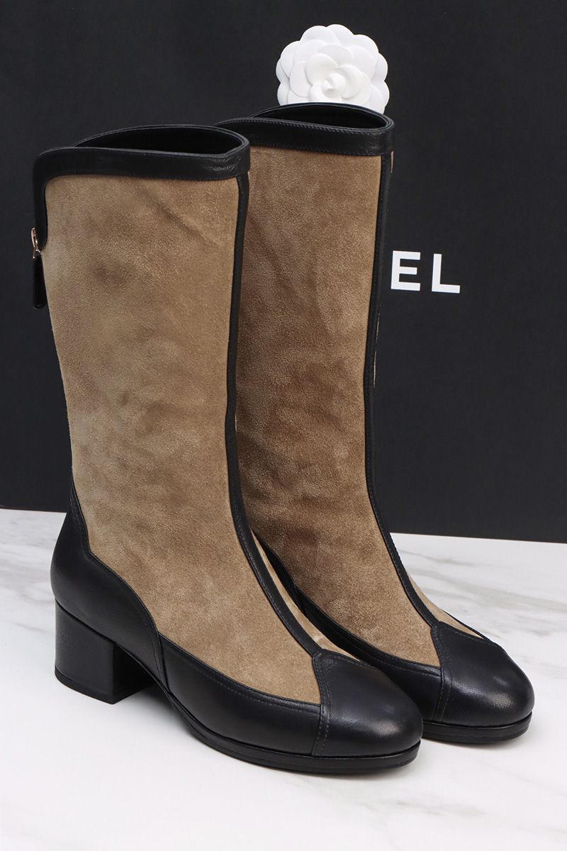 Chanel 25A Boots 056