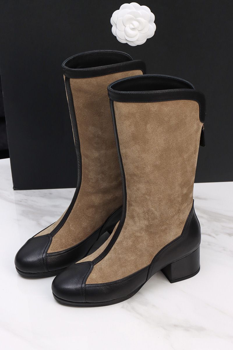 Chanel 25A Boots 056