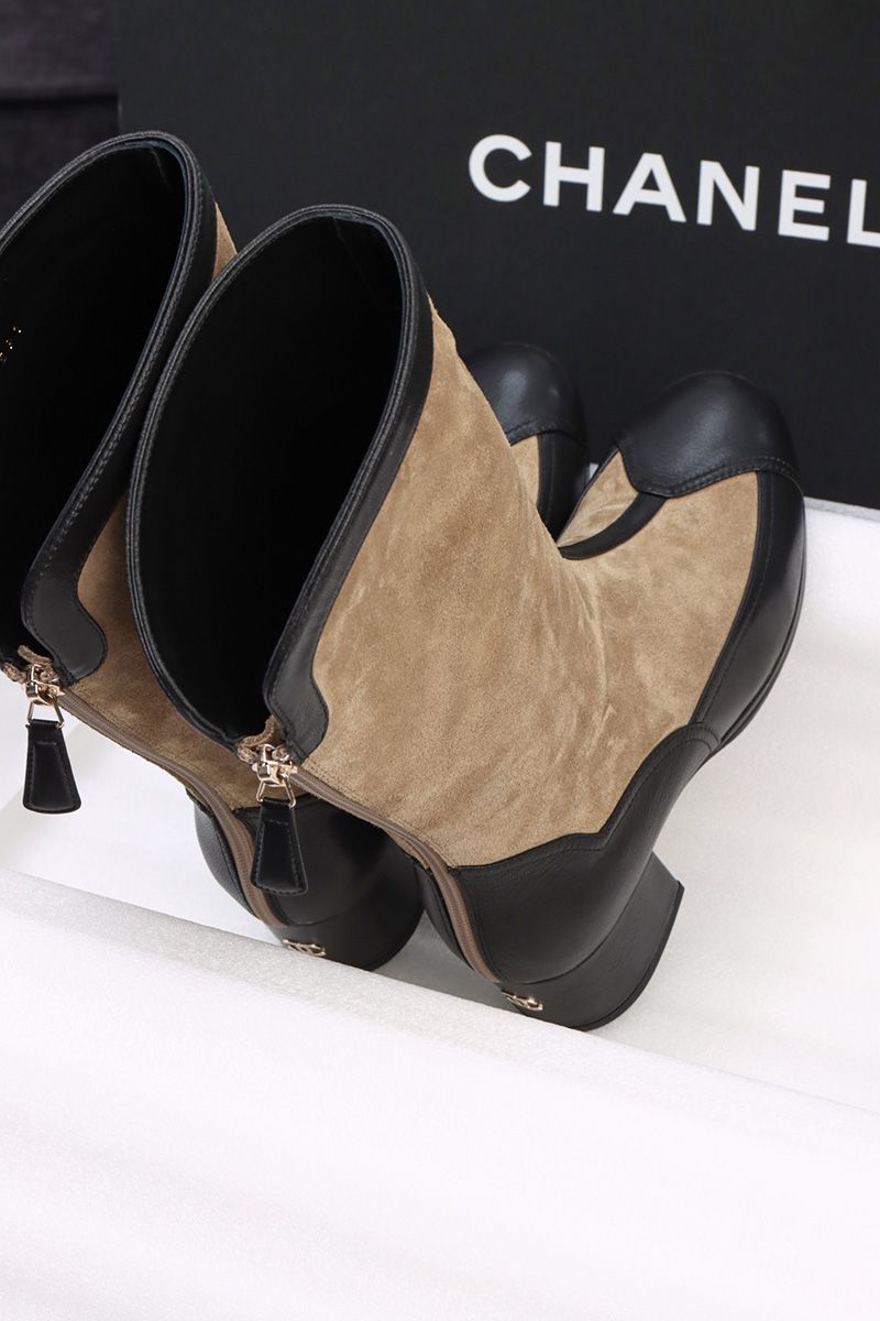 Chanel 25A Boots 056